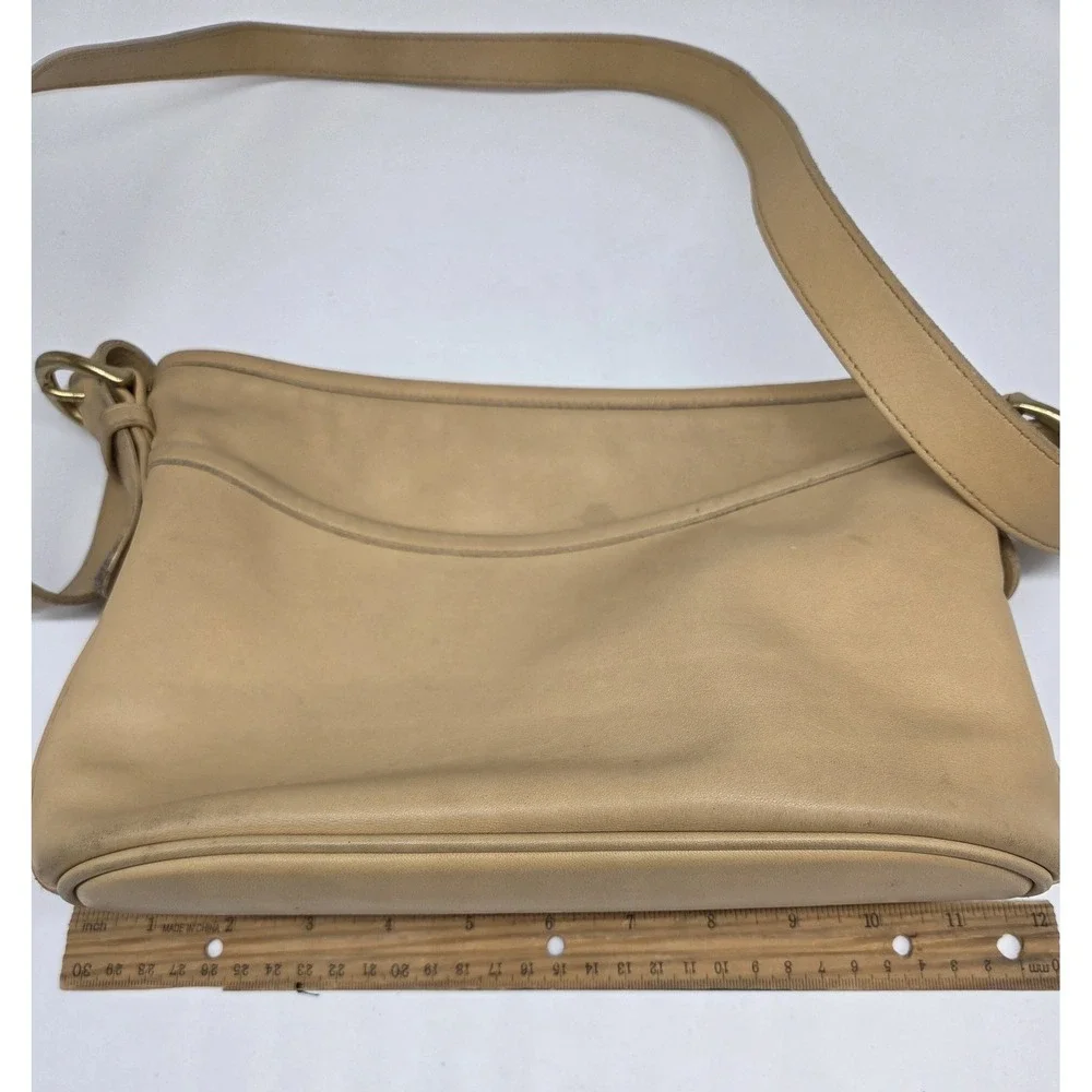 Coach 4143 Worth Bag Glove‑Tanned Leather Shoulder Bag Beige Vintage‎ Made USA